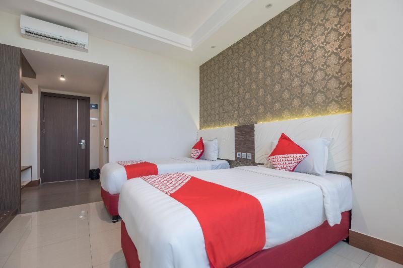 Collection O 1301 Hotel Grand Citra Makassar Exterior photo