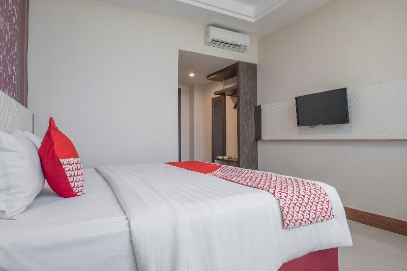 Collection O 1301 Hotel Grand Citra Makassar Exterior photo